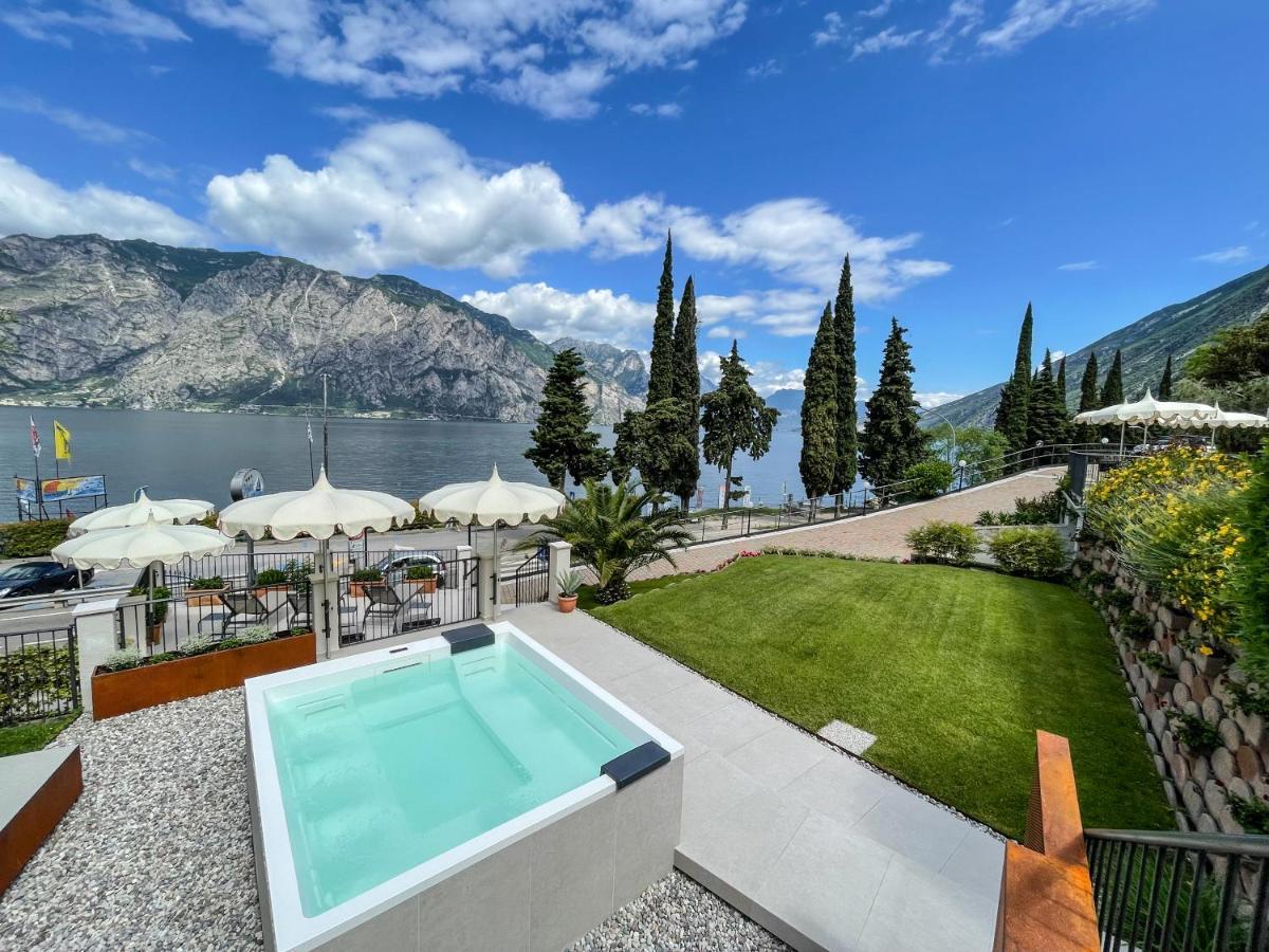 Hotel Oasi Beach Malcesine Ngoại thất bức ảnh