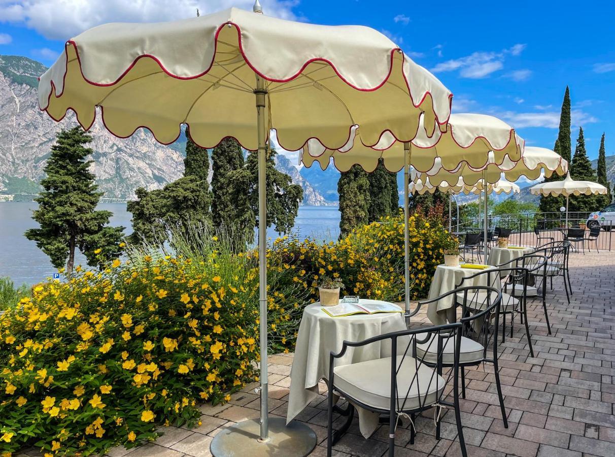 Hotel Oasi Beach Malcesine Ngoại thất bức ảnh