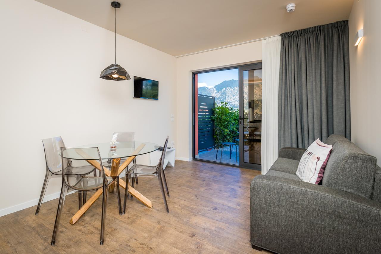 Hotel Oasi Beach Malcesine Ngoại thất bức ảnh